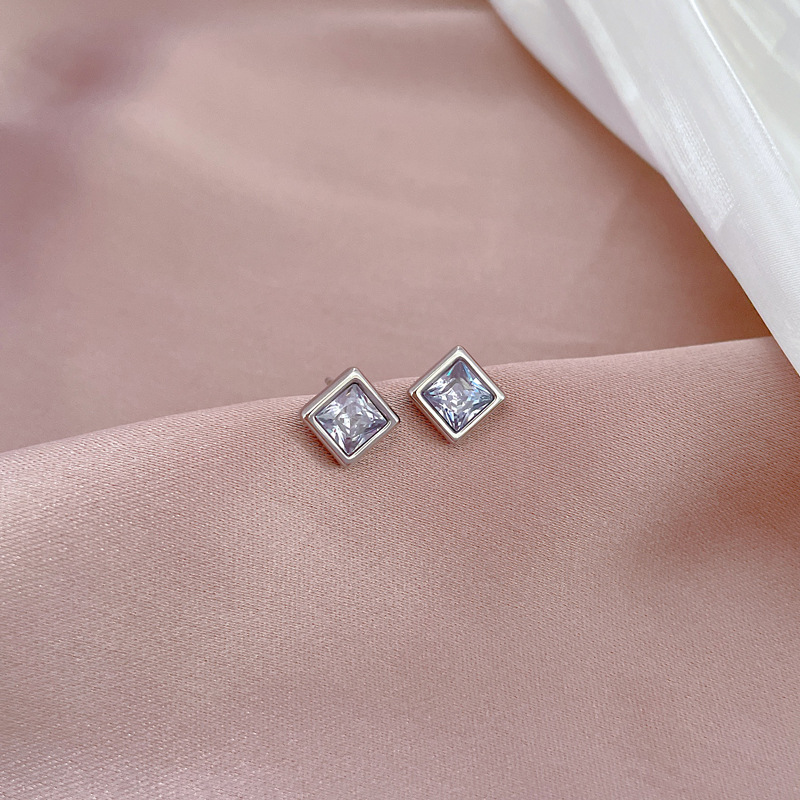 【通体钛钢】方形锆石极简风耳钉冷淡男女耳环个性气质宴会耳饰详情6