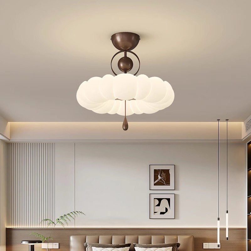 Lámpara de techo de dormitorio de estilo crema francés