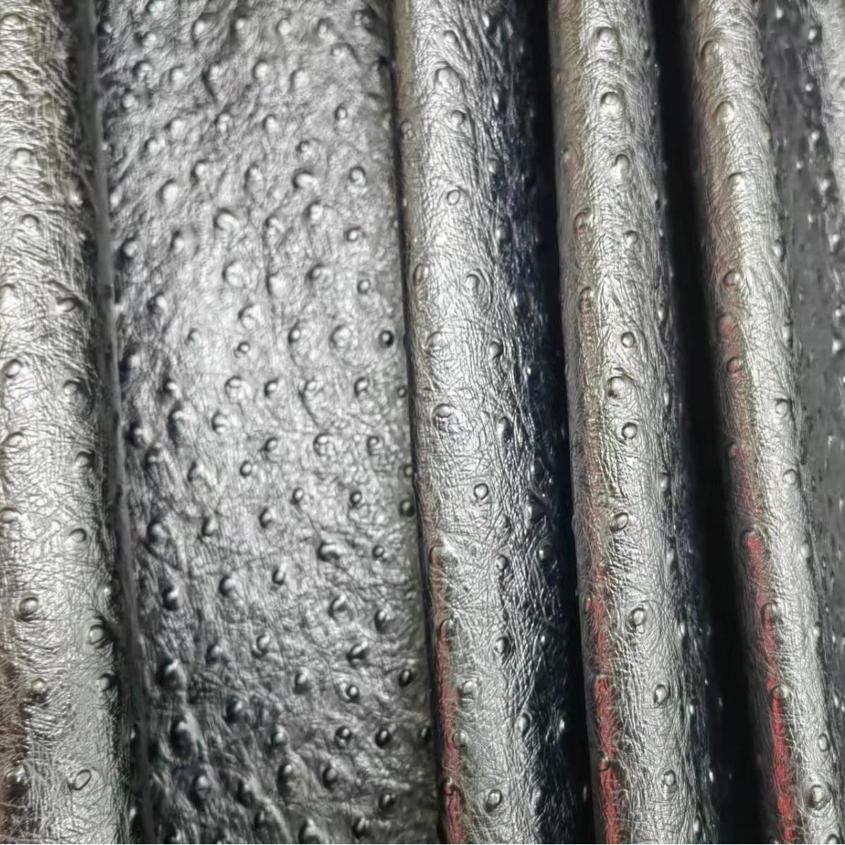 现货供应鸵鸟纹牛皮 真皮 劳保手套手机壳批发头层牛皮皮料