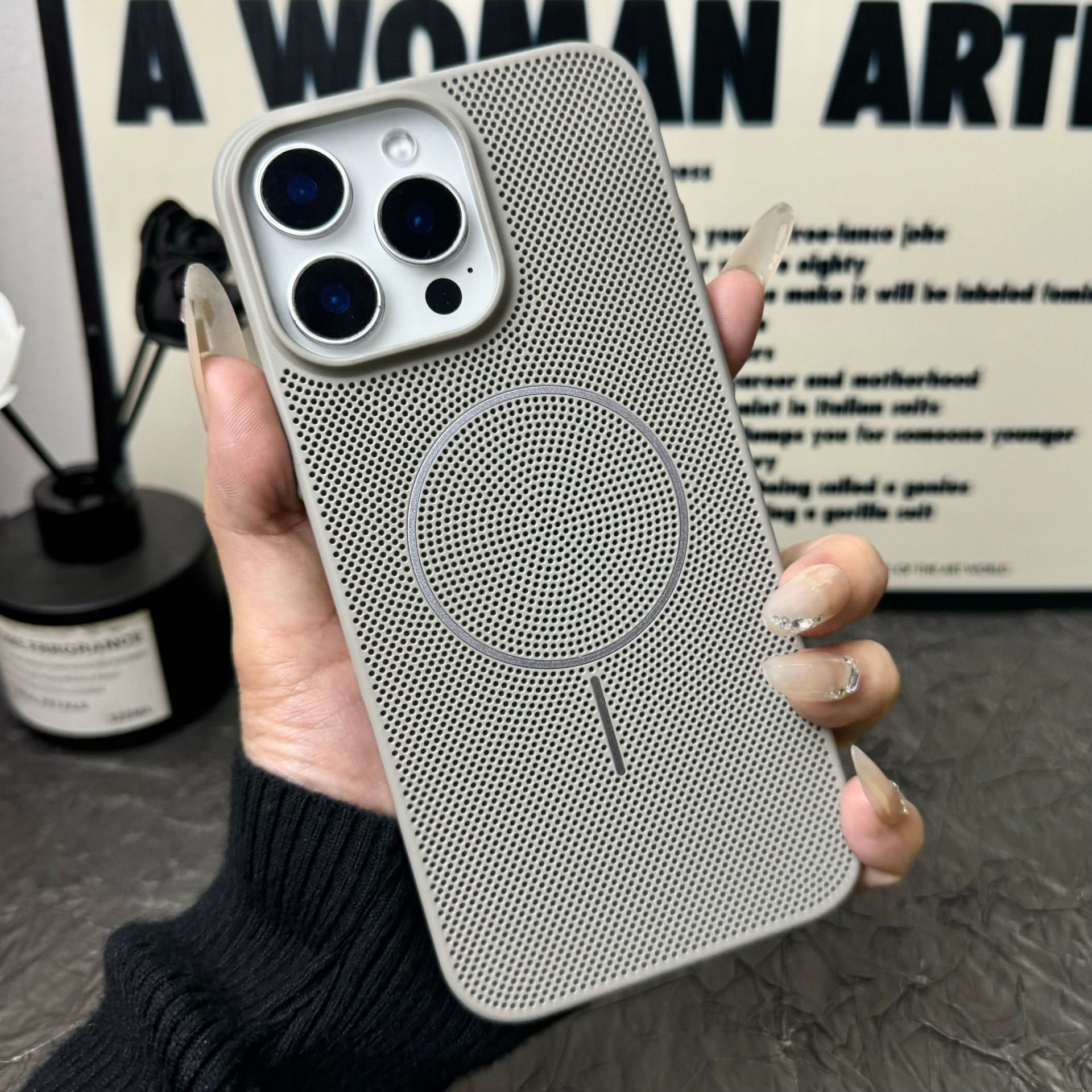 Verano nuevo estilo de disipación de calor de panal magnético para iPhone15 Apple 16ProMax funda para teléfono móvil 14 nuevo estilo 13 mujer