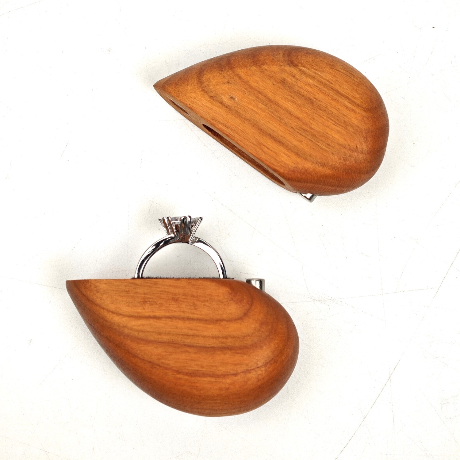 체리 나무 더블 마그네틱