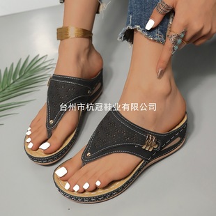 �A�_Ů���¿�W�����Q��a�U�ս��ٺ�כ���ЬŮ