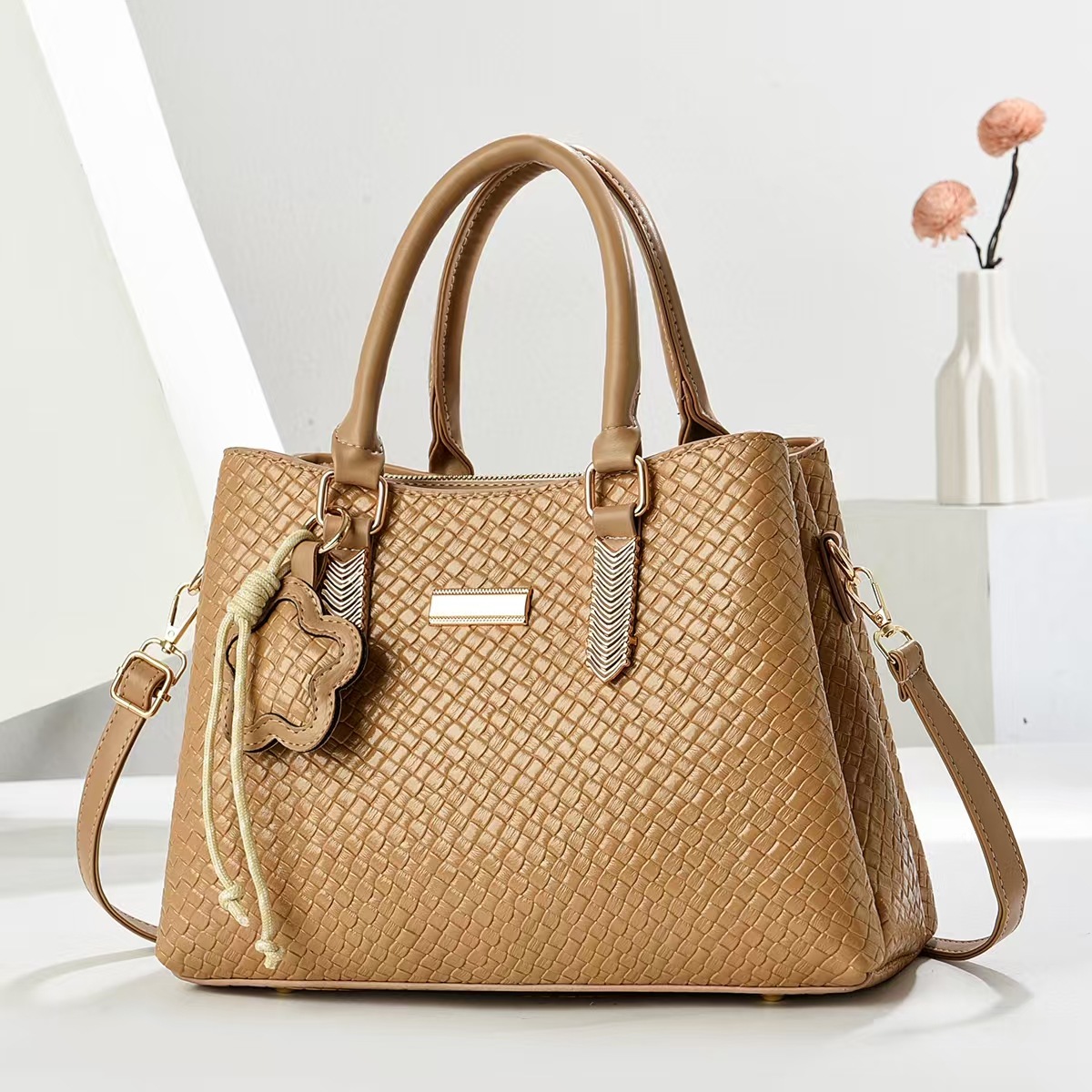Bolso de mujer 2025 nuevo bolso de hombro de moda simple urbano bolso simple de mujer bolso de mensajero de gran capacidad image 10