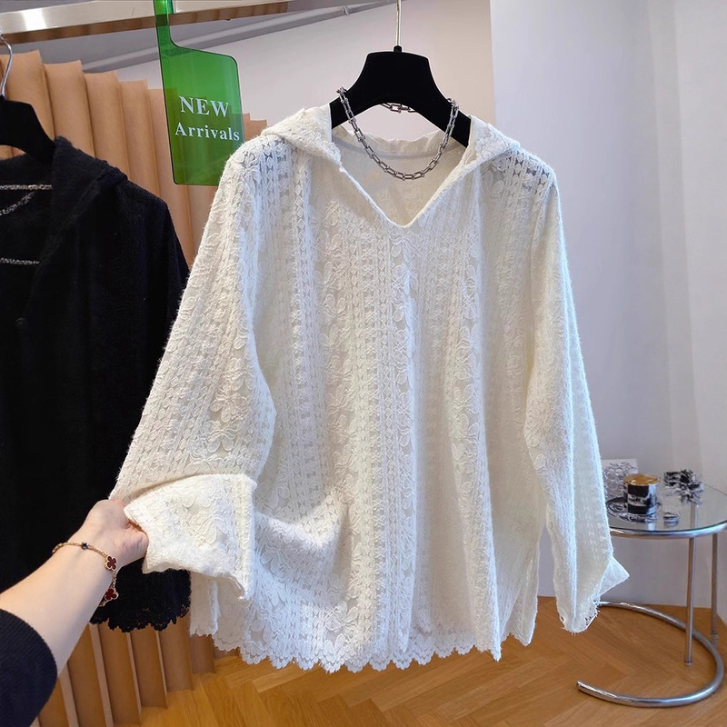 Plus-Size Korean-Style Crochet Lace Hooded Long-Sleeve T-Shirt for Women, Autumn and Winter New Base Layer Versatile Top Plus-Size Korean-Style Crochet Lace Hooded Long-Sleeve T-Shirt for Women, Autumn and Winter New Base Layer Versatile Top