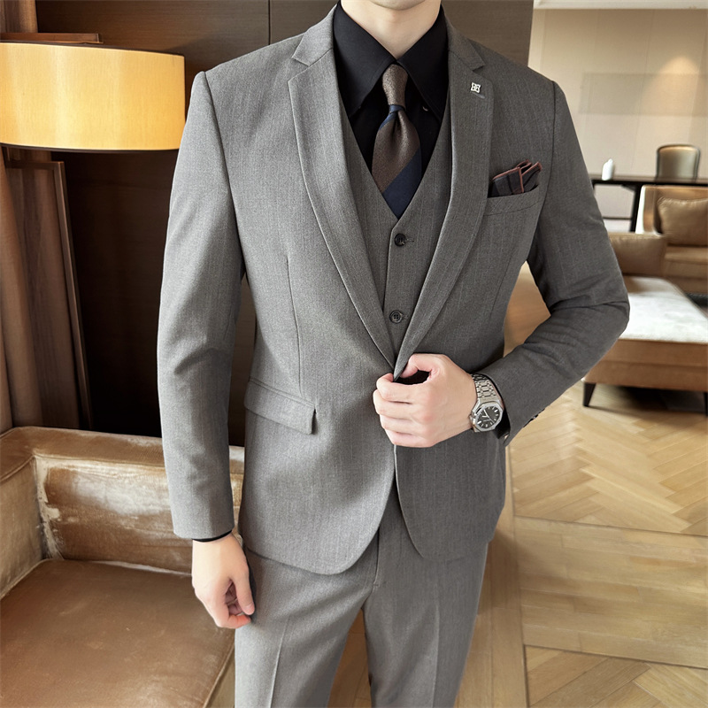 Light brown color (single suit)