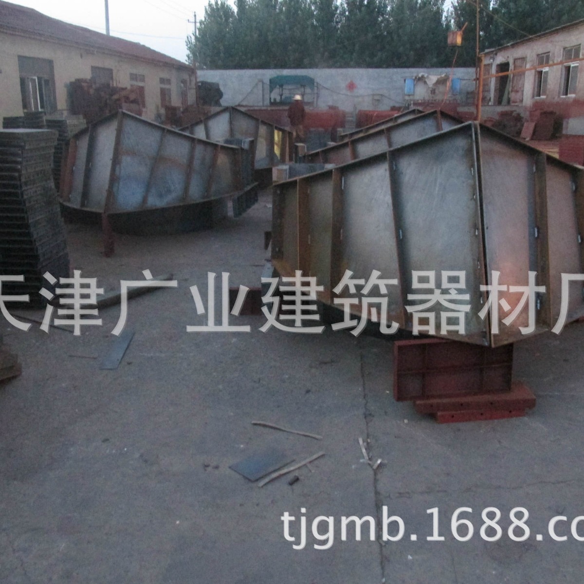 收费岛钢模板桥梁钢模板 方柱钢模板圆柱钢模隧道钢模板