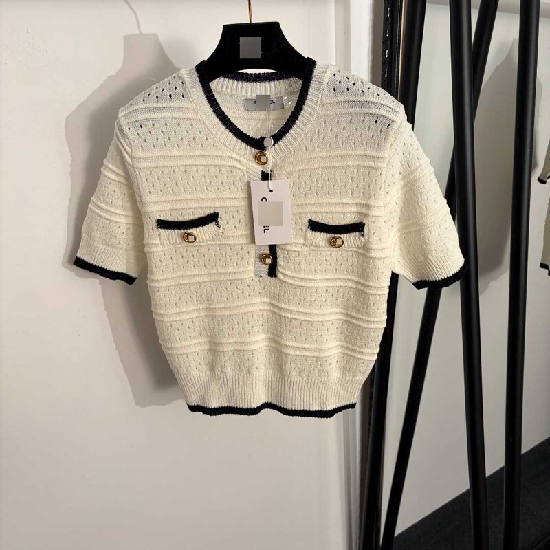 New Style Metal Button Hollow-Out Short-Sleeved Knit Top