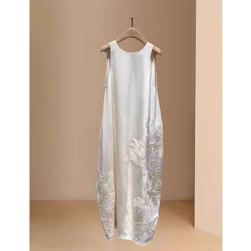 French designer! 2025 Early Spring New Chinese Style Light Guofeng creamy-white Acetic Acid Sleeveless dress Children Summer Tide French designer! 2025 Early Spring New Chinese Style Light Guofeng creamy-white Acetic Acid Sleeveless dress Children Summer Tide