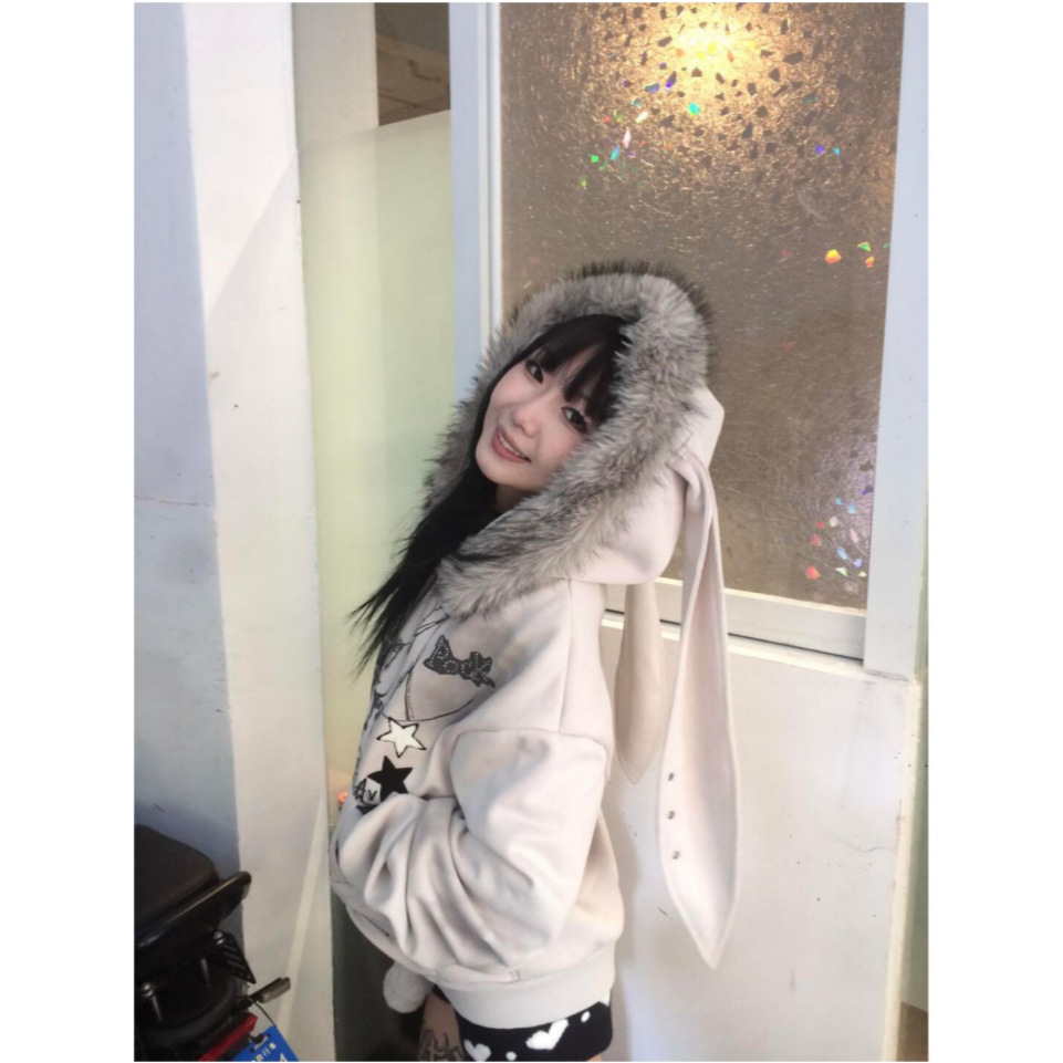 亚比兔耳连帽外套女秋冬季设计毛毛领宽松设计感小众加绒开衫上衣