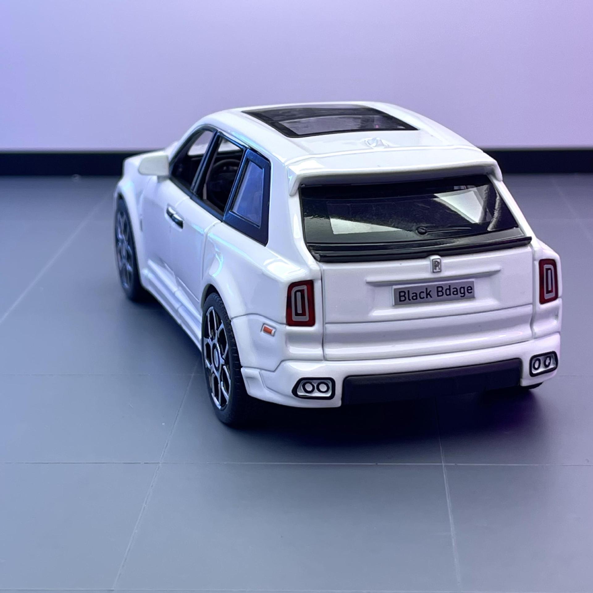 Zhongyuan xinghejin coche Modelo 1 :32 Curry Sur off-road vehículo tire hacia atrás con el sonido y la luz 6 Puerta Abierta modelo de coche de juguete adornos