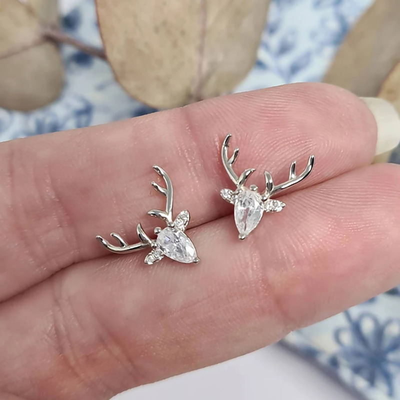 Cao Shi cute inlaid geometric zircon deer earrings for women Christmas fashion earrings exquisite matching earrings_voghion.com