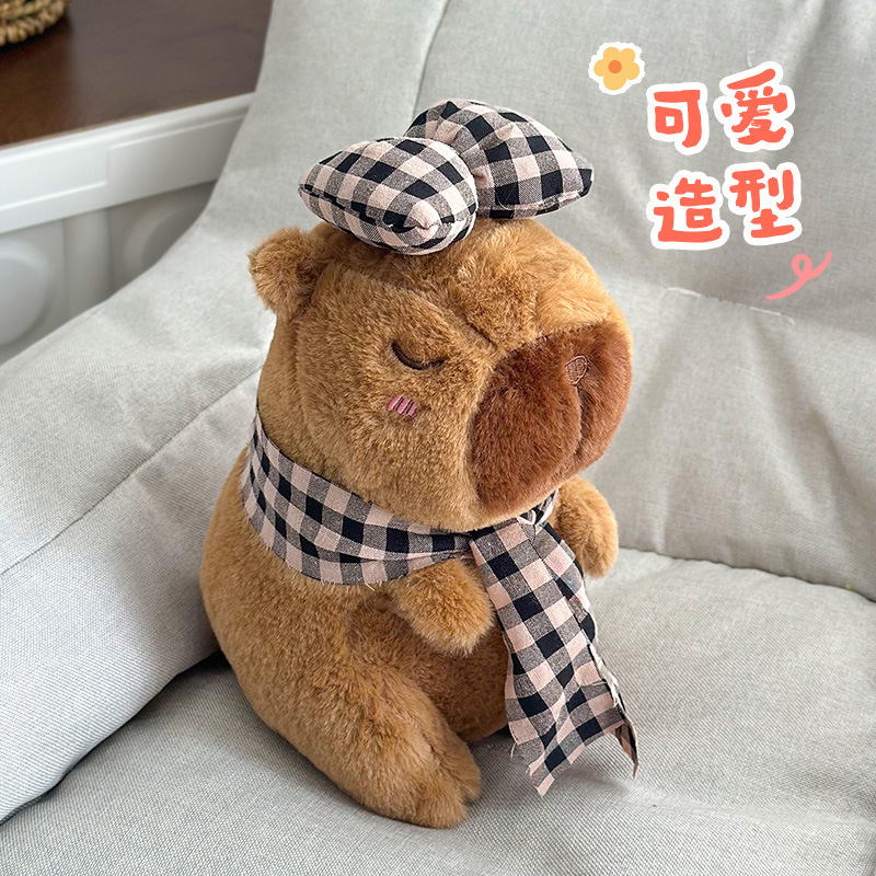 Cute Kapibala Carpincho Colgante trasero del coche Muñeca exterior del maletero del coche Muñeca interior del coche Adornos