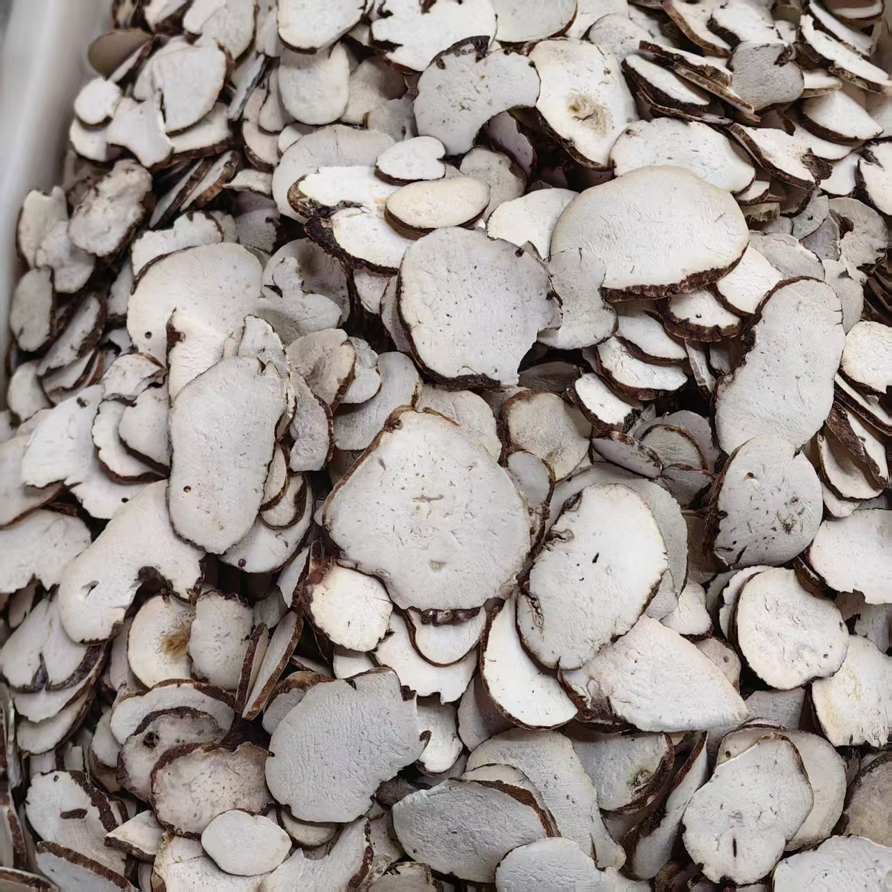 Dried Chonglou Rhizome 500g Paris Polyphylla Whole Root Yunnan Herb for Decoction and Powder key features