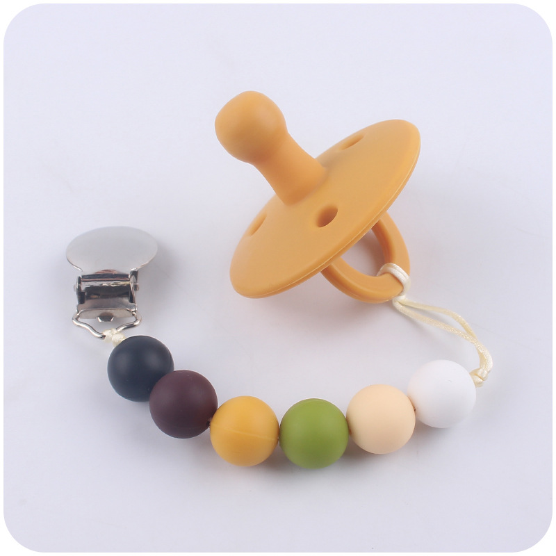 Nuevo bebé suministros contraste color cuentas de silicona pezón cadena calmante bebé silicona pezón anti-caída Cadena de dos piezas conjunto