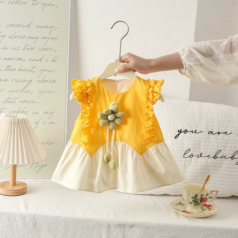 Vestido de algodón con mangas voladoras con costuras de flores para bebés y niños pequeños, vestido de princesa con chaleco con orejas de madera para bebés de nuevo estilo de verano