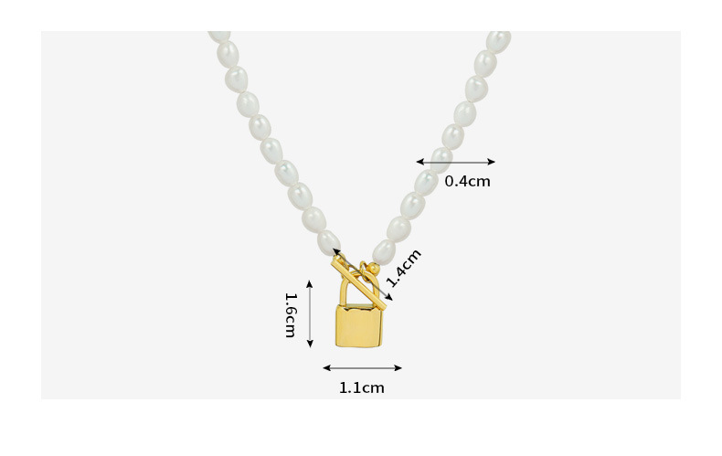 New Lock Ot Buckle Pearl Titanium Steel Pendant 18k Gold Plated Necklace display picture 1