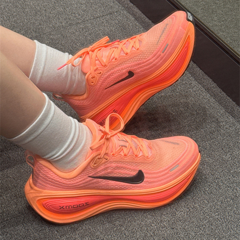 Cross-border high-quality original running shoes for men, VomeroPlus mesh thick-soled casual sports shoes