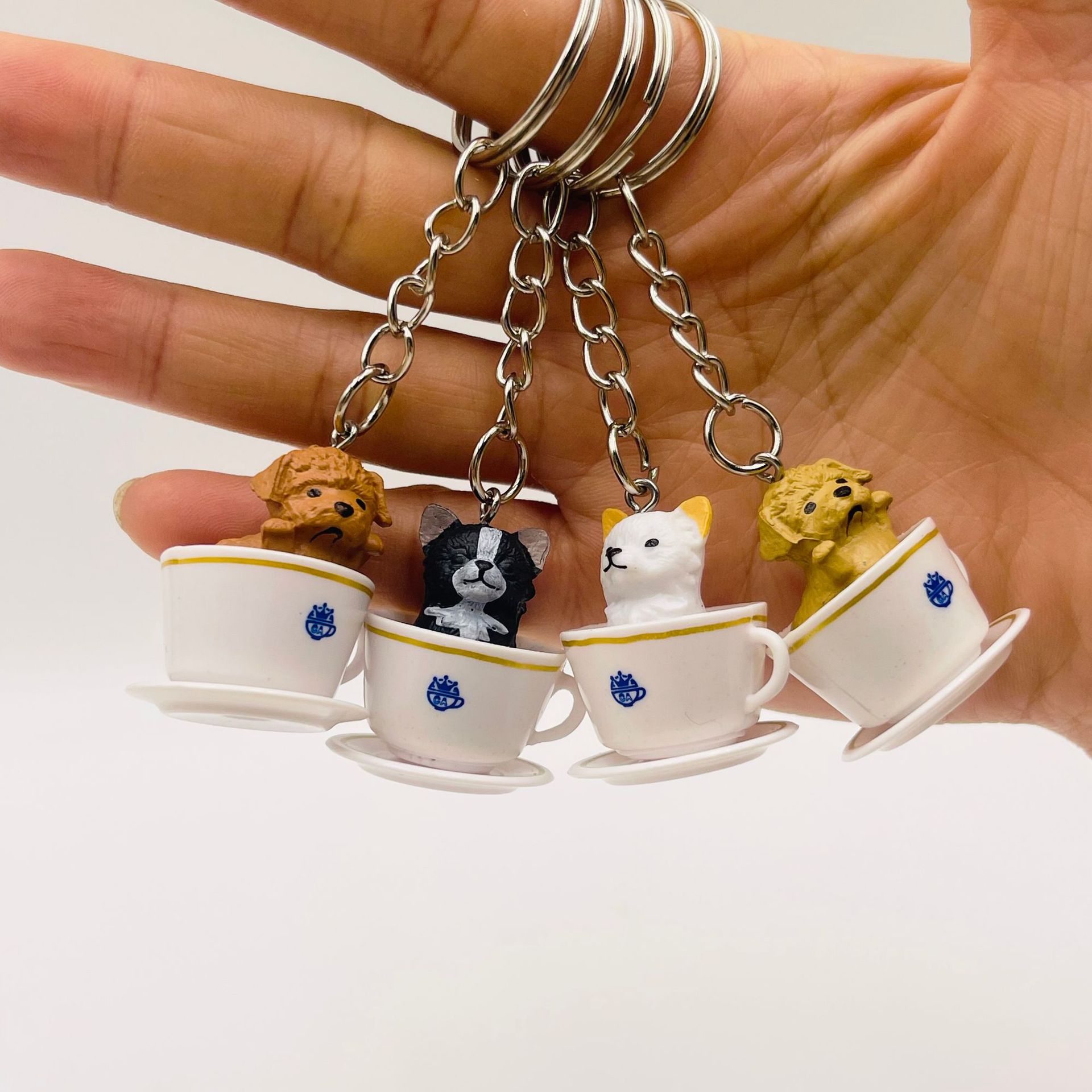 창조적 인 만화 강아지 키 체인 PVC 티 컵 개 컵 강아지 키 체인 학생 Schoolbag 펜던트 선물