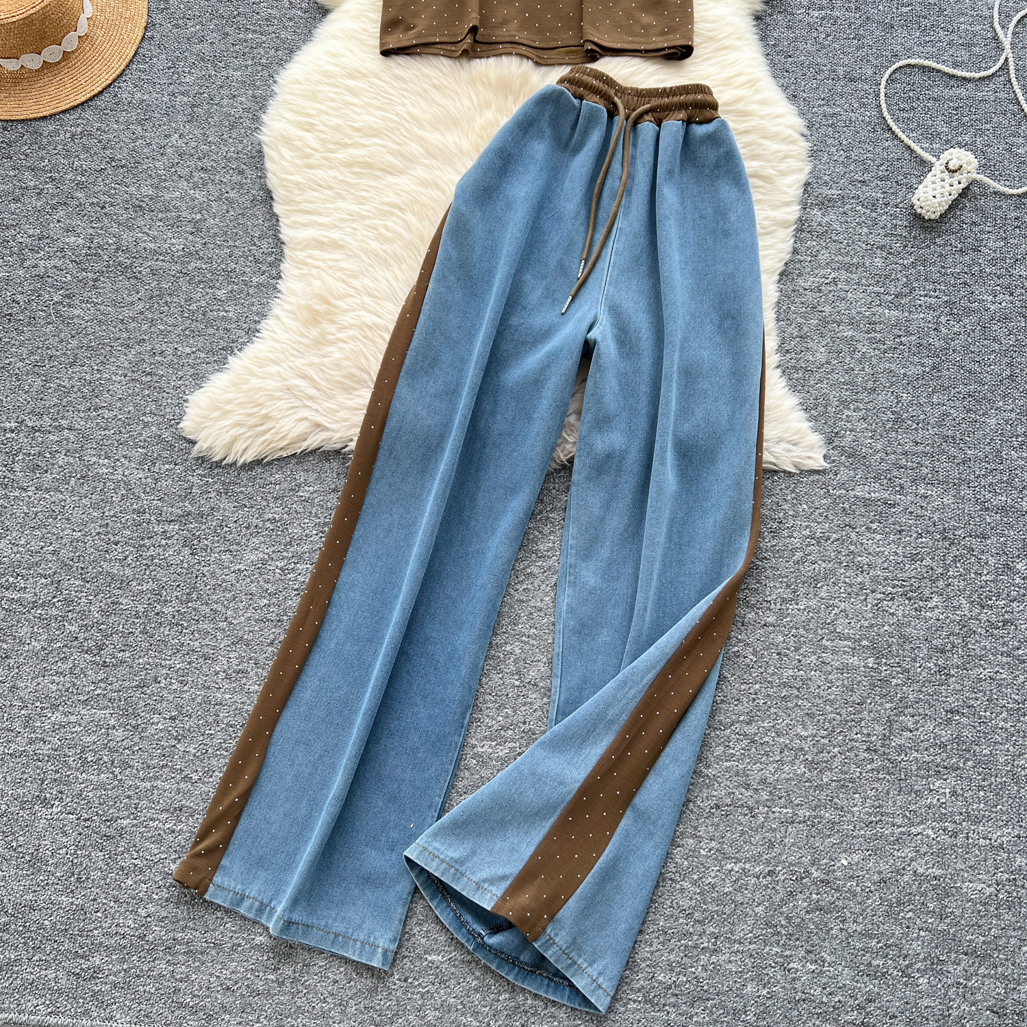 Dambyxset denim hög midja byxor med vida ben och överdel_voghion.com