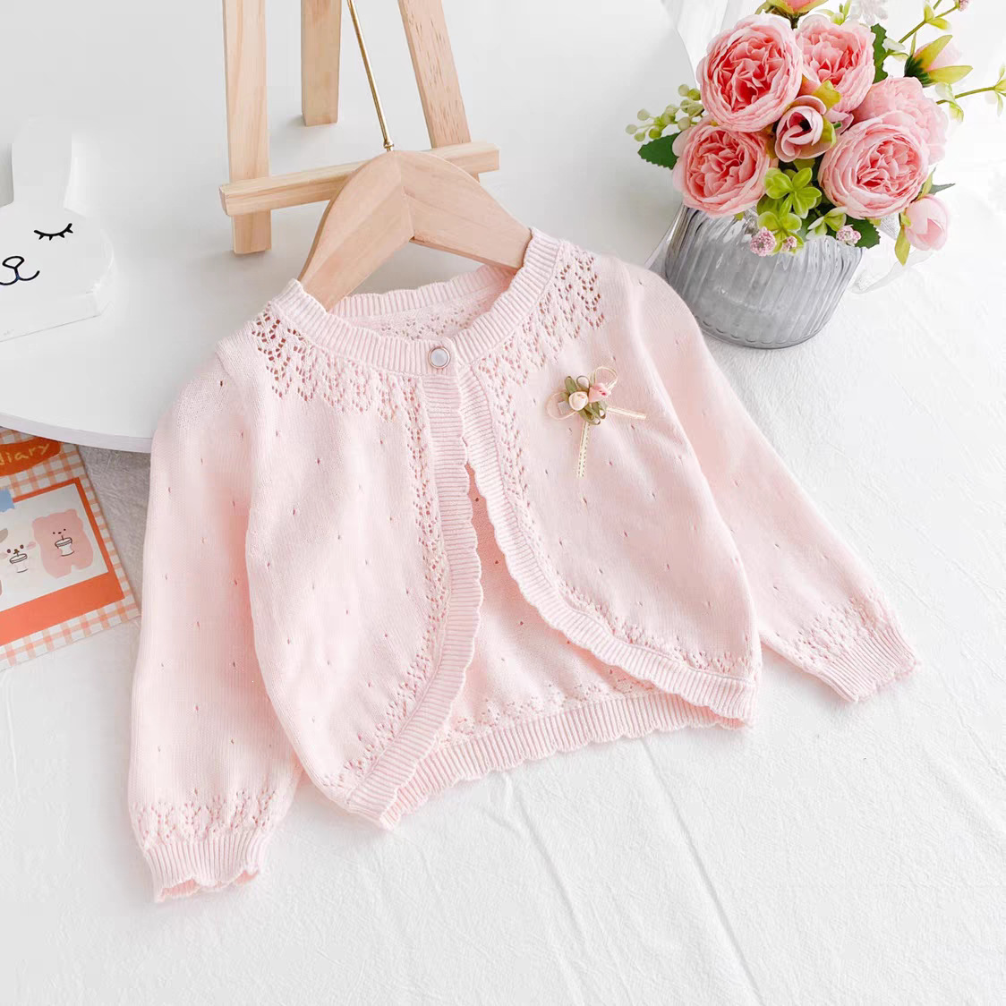 Girls' Ice Silk Knitted Cardigan, Spring/Summer 2026 New Style, Single Button Shawl, Sun Protection Shirt, Air Conditioning Shirt, Little Jacket