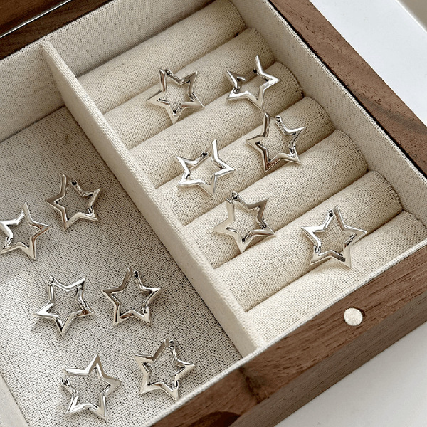 Geometric retro fashionable earrings