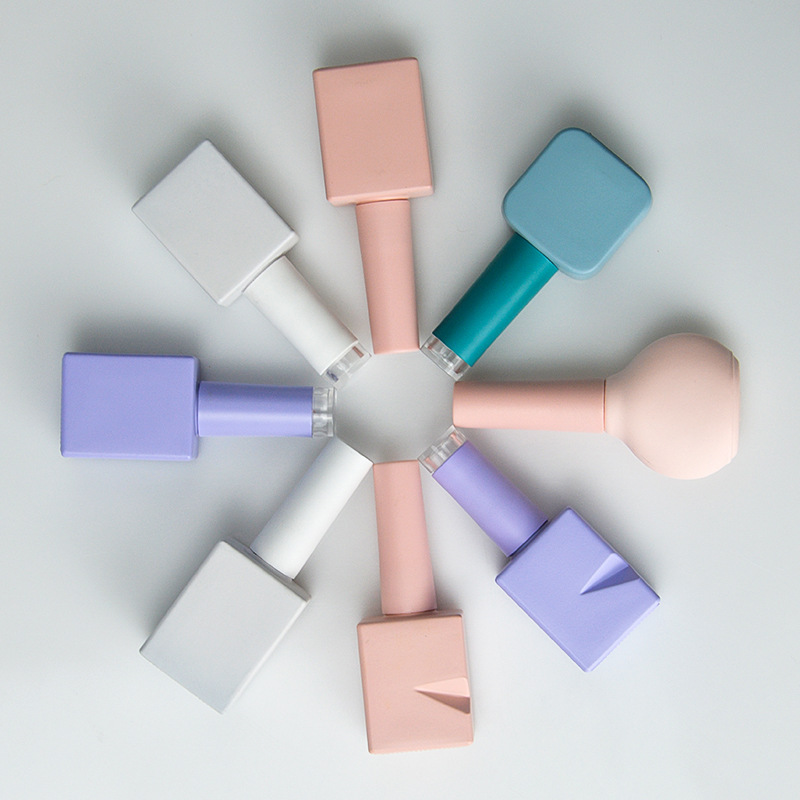 源頭廠家 新款甲油瓶10ML 12ML   顏色好看甲油膠空瓶杜邦毛