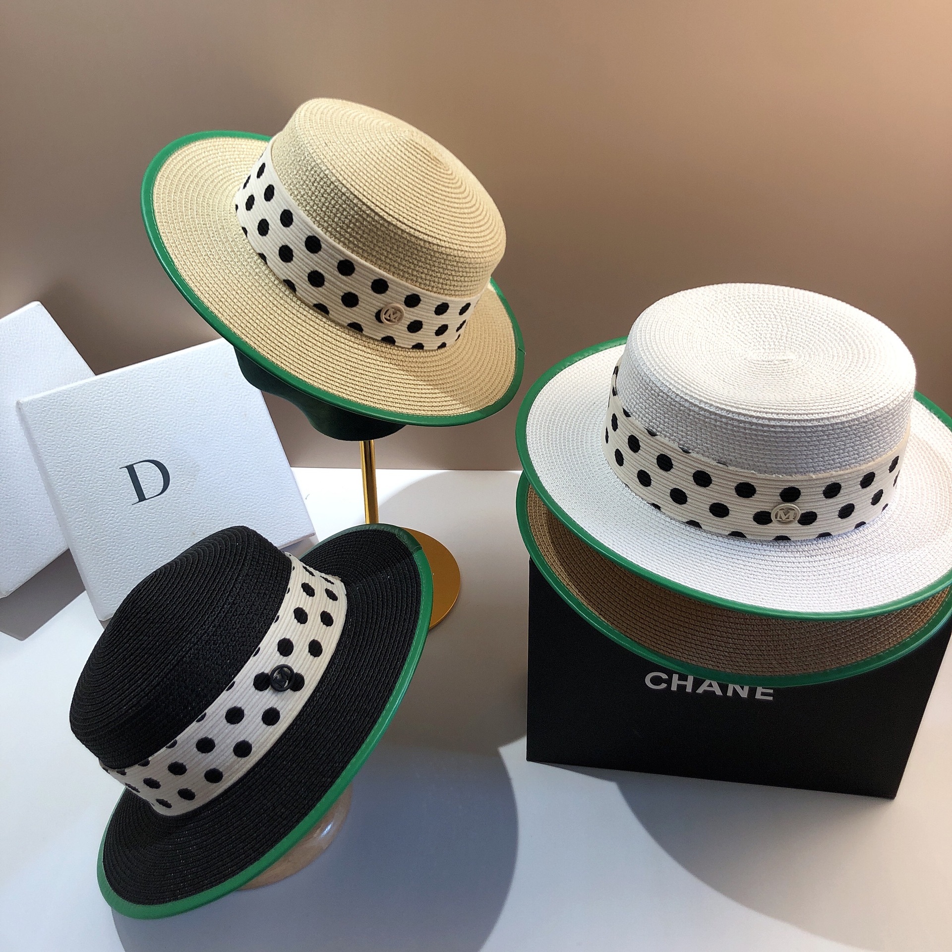 Polka Dots Pattern Summer, Autumn Season Women's Gender Women's Pastoral Simple Style Polka Dots Straps Big Eaves Straw Hat
