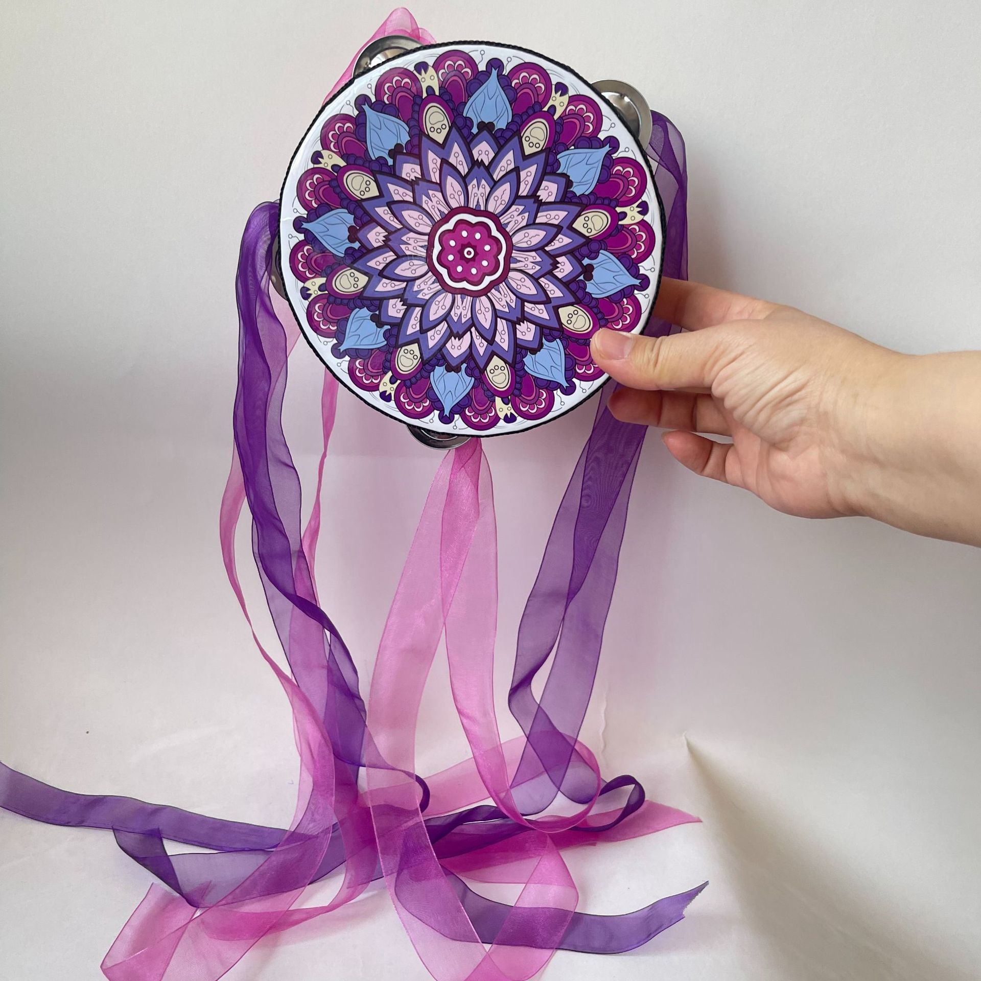 Instrumento musical Orf tambor mano juguetes para niños pequeños tambor mano volador objetos de baile exóticos campanas flotantes