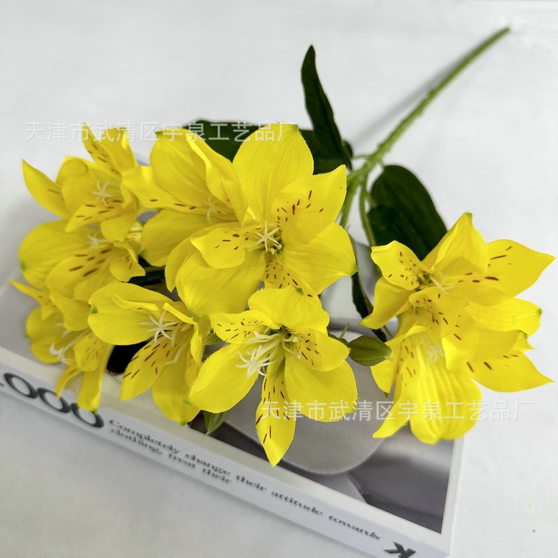 Narciso lirio flor artificial hogar interior flor decorativa pantalla fotografía foto apoyos boda arreglo floral