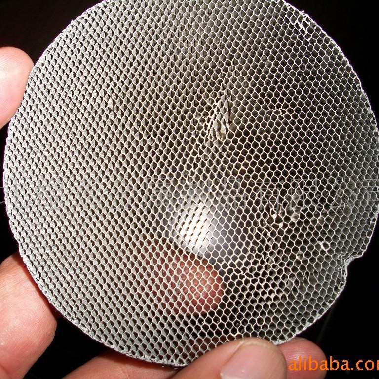 供应优质铝箔网，铝箔钢板网，铝箔拉伸钢板网，河南铝箔装饰网