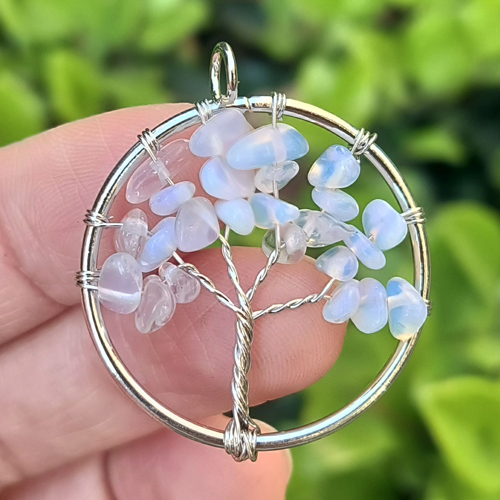 natural stone, Crystal, Iron Material Tree Pattern 1 Piece Natural Stone Crystal Iron Tree