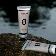 芙勒多LASSEFLØDE馥奇白松酒店民宿旅行一次性洗发水沐浴露30ml