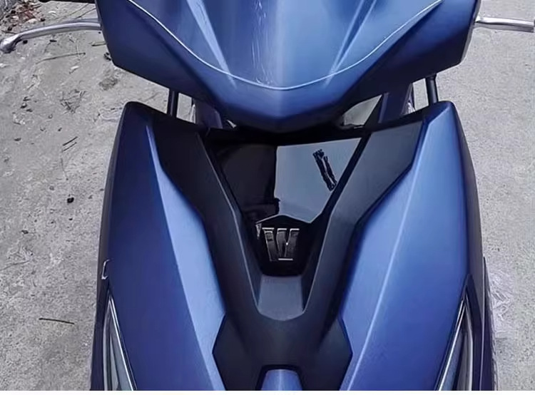 Suitable for Haojue Afr125 Windshield Scooter Front Windshield High-Definition Transparent Suzuki Uy125 Front Windshield