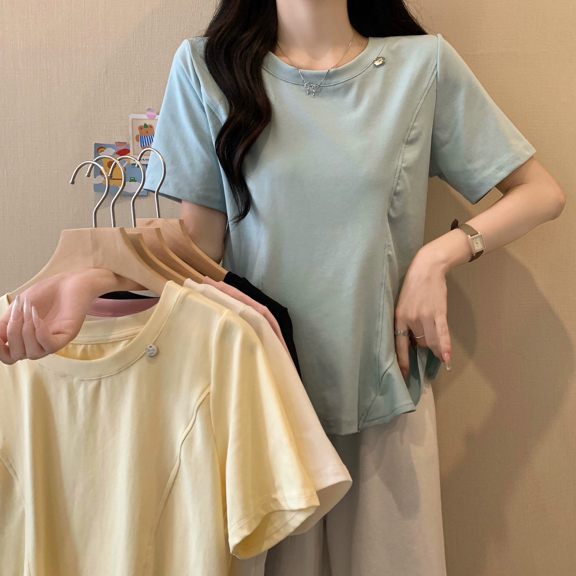 2025 женская рубашка больших размеров, новый стиль, однотонная рубашка с короткими рукавами и рюшами по подолу, черный, желтый, синий