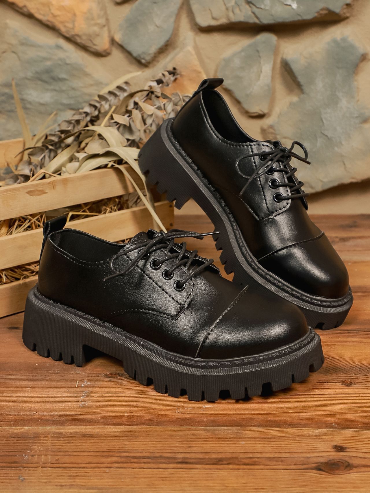 Scarpe eleganti donna stringate loafer retro punta tonda pelle_voghion.com