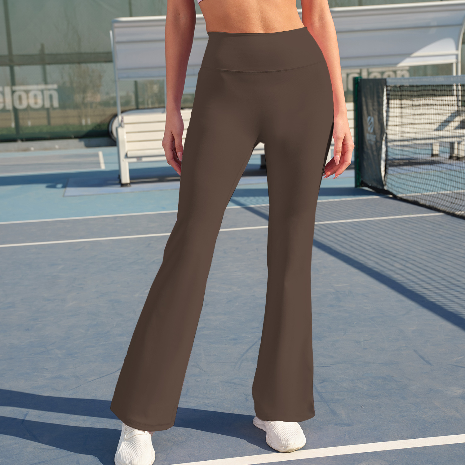 Conjunto deportivo para mujer estilo europeo y americano con efecto segunda piel, top deportivo con tirantes finos y bloques de color para yoga, conjunto deportivo para correr con control de abdomen y efecto levanta glúteos.