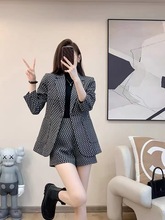 秋装2022新款小香风高级感炸街洋气短裤两件套显瘦休闲西装套装女