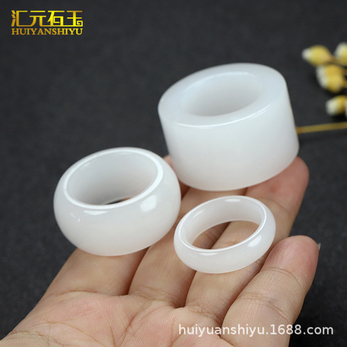 A goods Xinjiang gold silk jade white jade ring tiger eye stone ring ring ring Hetian jade green and white jade ring ring wholesale