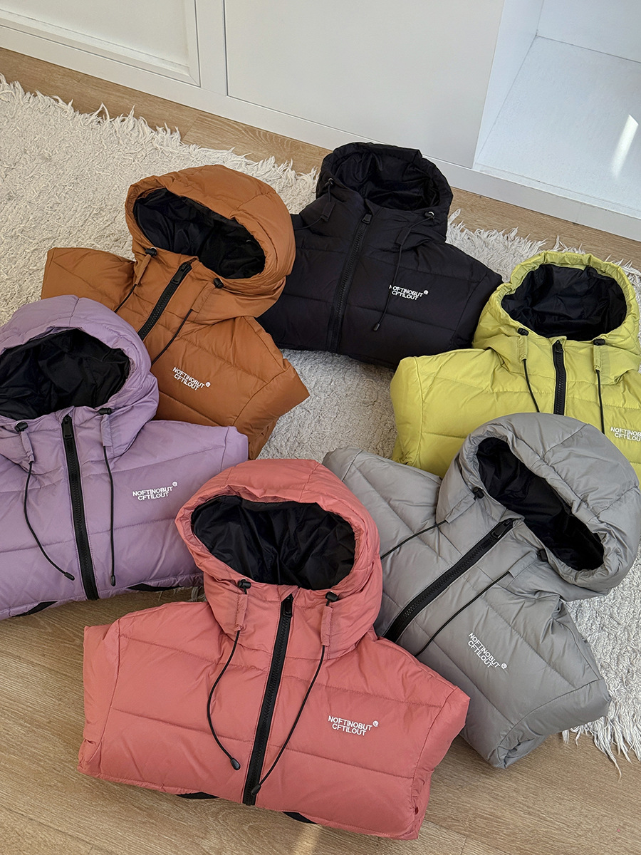 Otoño y invierno nuevos niños y niñas ropa de invierno de invierno para niños grandes al aire libre montaña chaqueta de pan al por mayor comercio exterior