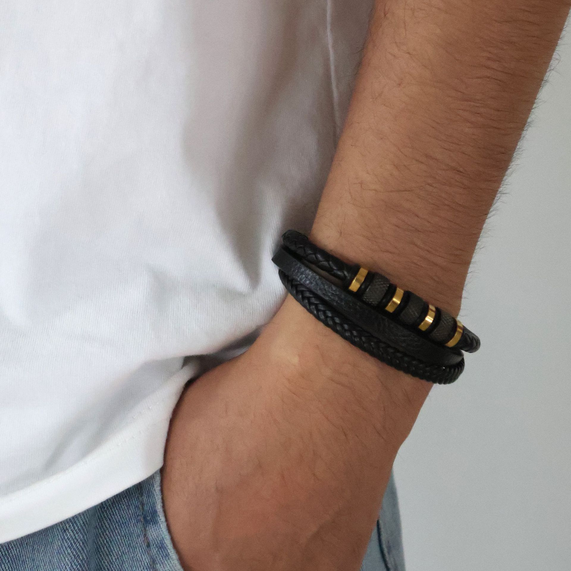 2026 Popular E-commerce Product: Cord Bracelet, Stainless Steel Woven Bangle, Genuine Leather Multi-layer Men's Jewelry_voghion.com