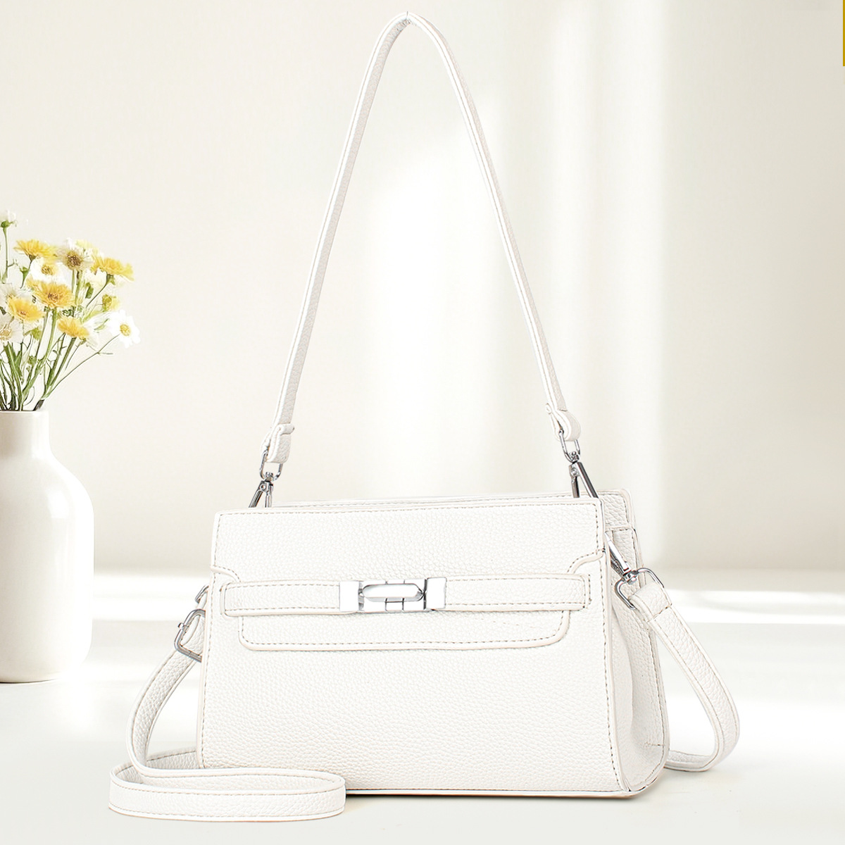 Bolso de moda, damas simples, atmósfera de moda, comercio exterior, mensajero de gran capacidad, estilo de verano, un solo hombro nuevo