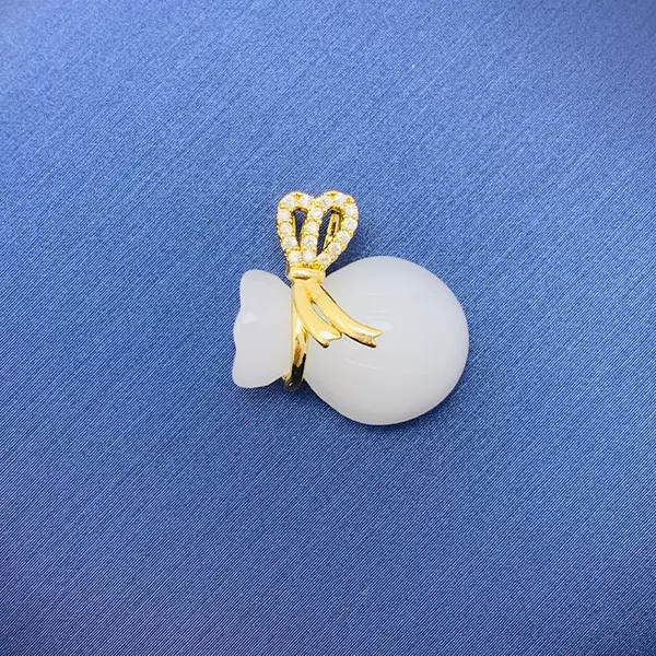 【115】 White jade money bag*golden color