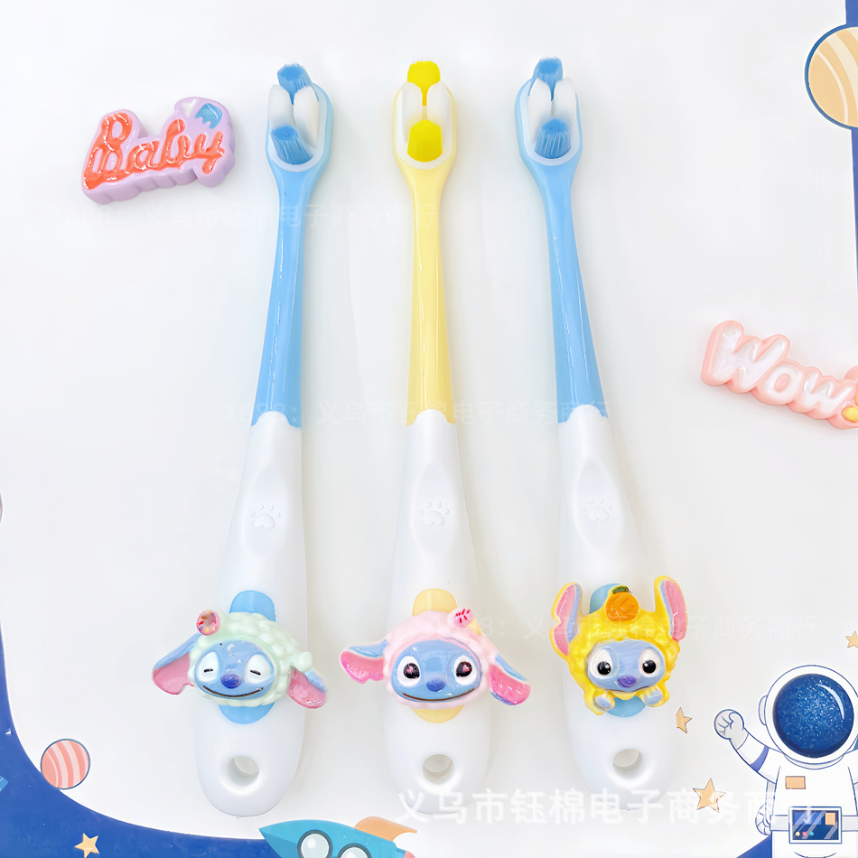 Cepillo de Dientes Infantil de Cerdas Suaves de 3 a 12 Años para Niños image 3
