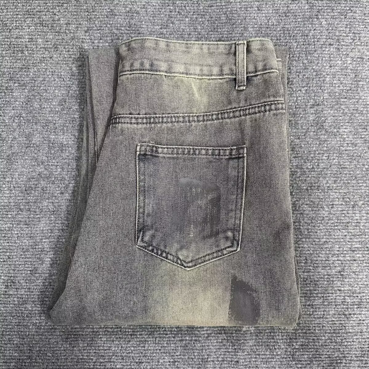 Men's Slim Fit Stretch Jeans Lightweight Summer Denim Artistic Wash Hand-Painted Details_mkmklike.com
