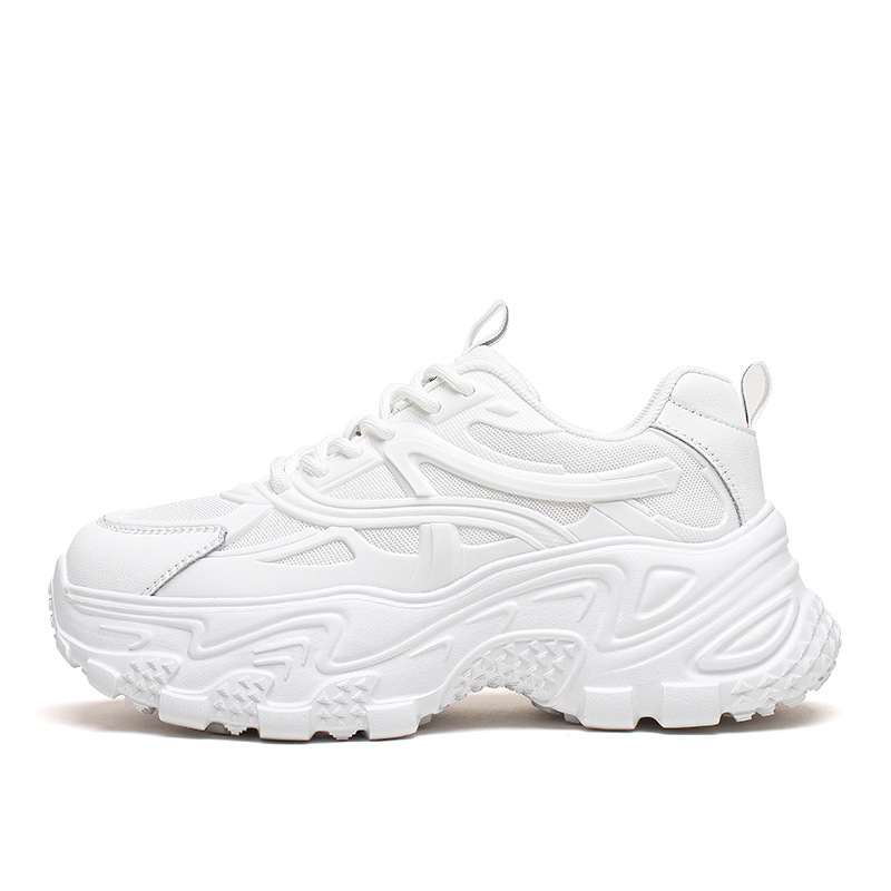 Augu Shi Deng zapatos de papá y mujer 2025 nuevo invierno mallas casuales pequeñas zapatillas deportivas blancas con suela gruesa ligera para mostrar pies pequeños