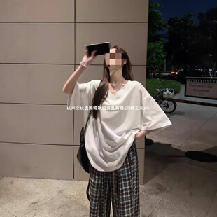 ��aŮ�b��ɫ㼑��LT��Ů�ļ���mm�����ڶ�V�I�����������e�w����