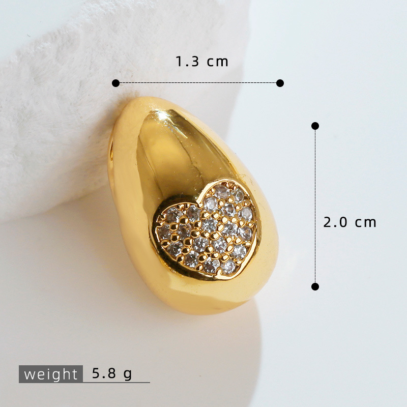 Europa y los Estados Unidos espiral gota de cobre micro incrustación 18K oro chapado retro simple moda transfronteriza colgante de collar de venta caliente de mujer
