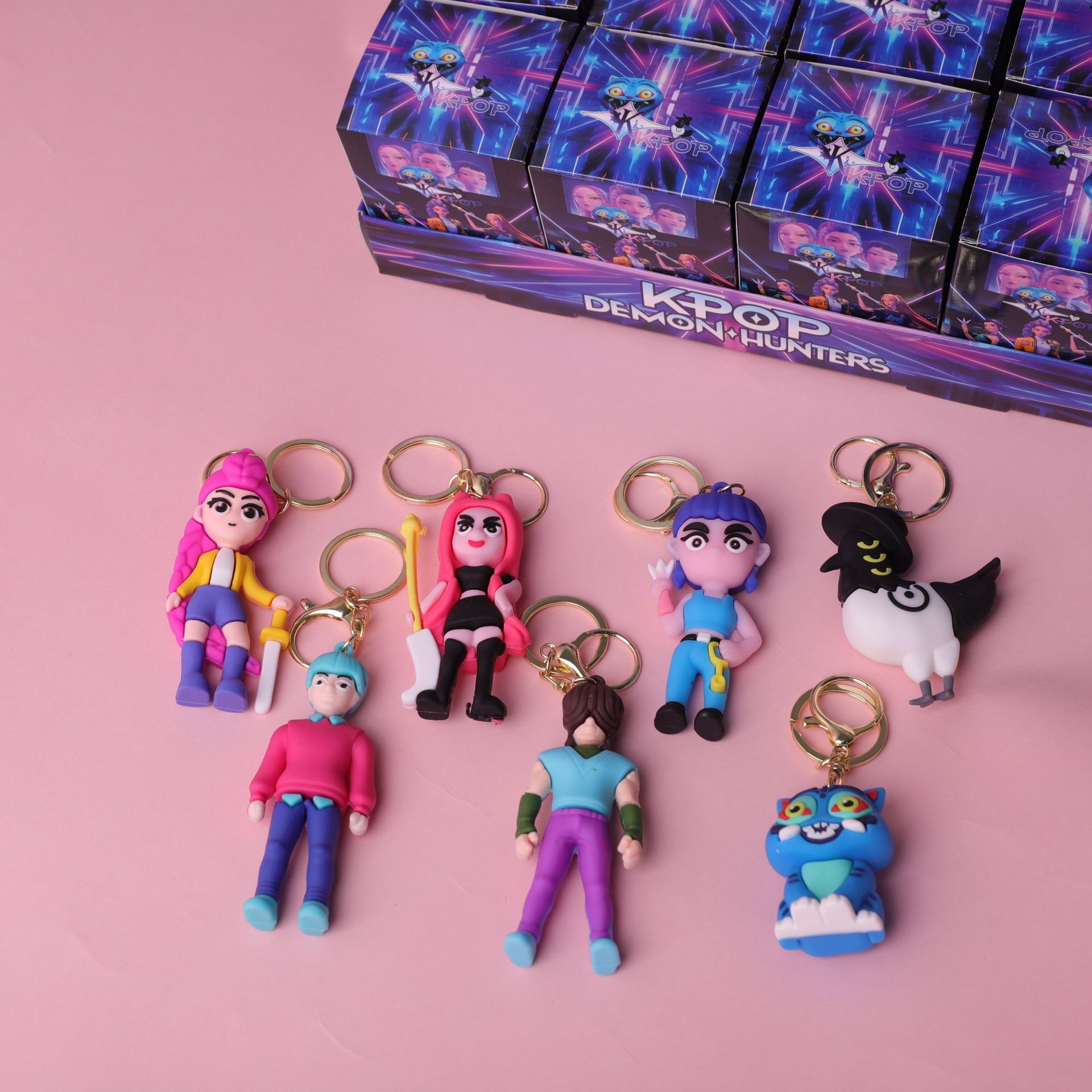 Explosiones transfronterizas de caza de brujas colgantes de llaves cajas ciegas colgantes de goteo de PVC bolsas escolares ornamentos k-pop