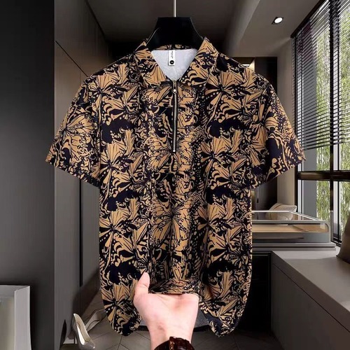 Men's Summer Thin Collared Embossed Polo Shirt Short Sleeve Fashion Streetwear Same Style Stylish Upper Body Shirt