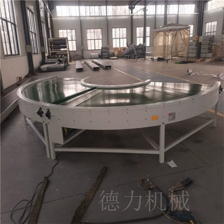 90度180度皮带转弯输送机刀口皮带流水线输送设备木块输送机